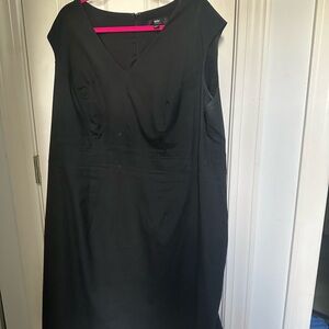 Elegant Black Scoop Neck Midi Dress for Cocktail
